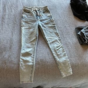 Joes Mom style high waisted jeans